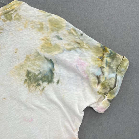 EVERLANE T-shirt Womens Small White Multicolor Hand Dyed Upcycled Cuffed Crew - Picture 8 of 14